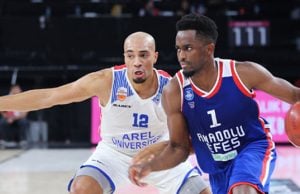 Anadolu Efes Büyükçekmece karşısında zorlanmadan kazandı [ÖZET]