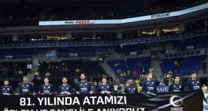 FLAŞ! Fenerbahçe yönetimi Sloukas'ın savumasını isteyecek