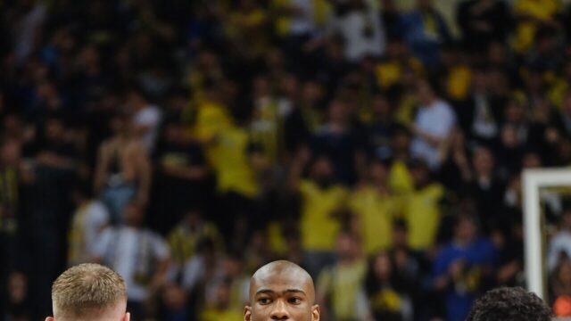 Anadolu Efes – Beşiktaş